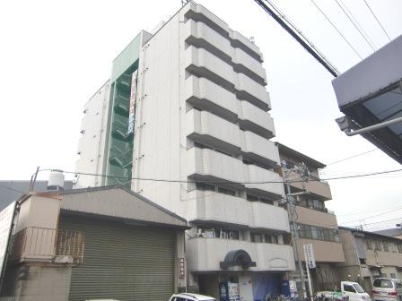 大阪市平野区加美北のマンションの建物外観