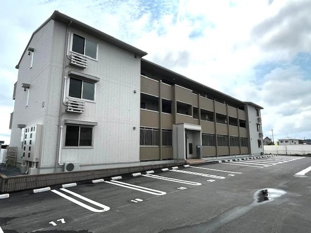 Ｄ－ＲＯＯＭ姉体III　Ｂの外観