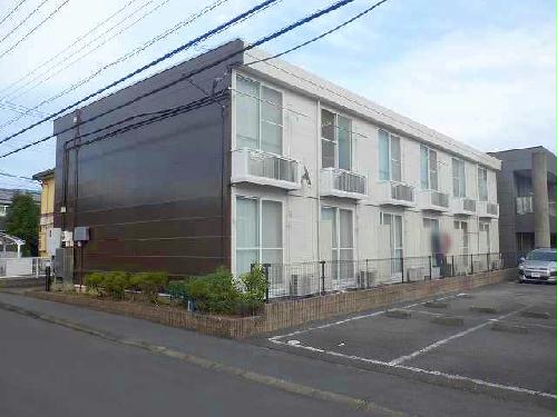 【レオパレス原町中IIの建物外観】