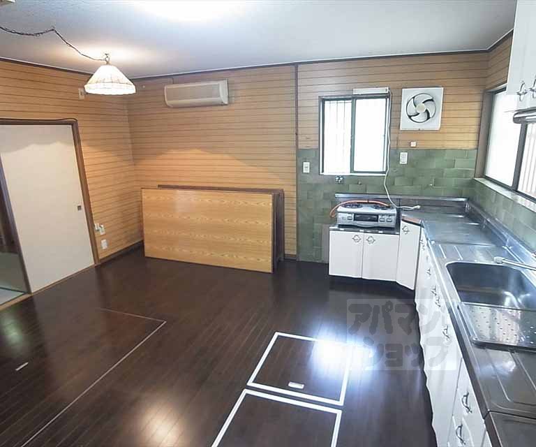 居室・リビング　リビング