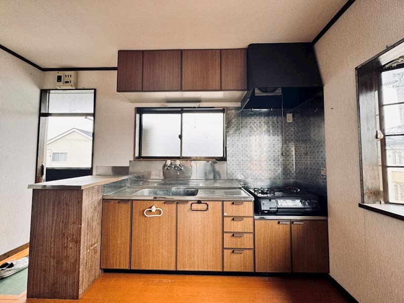 キッチン　※同物件他部屋の写真です。