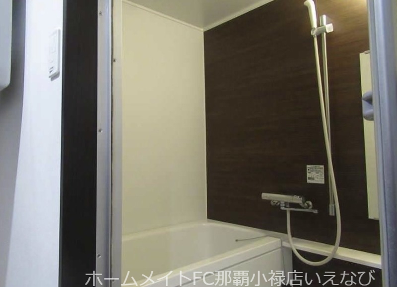 バス・シャワールーム　※別部屋・イメージ画像となります。