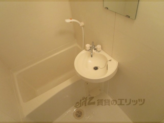 バス・シャワールーム　ユニットバス