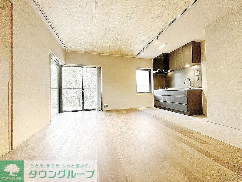 居室・リビング　お問合せは(株)タウンハウジングレジデンス事業部　赤坂店・…