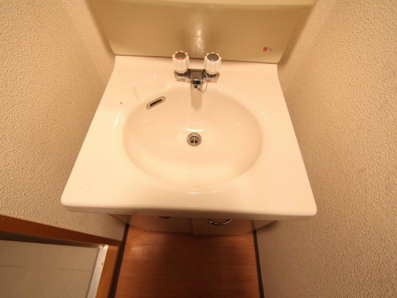 洗面設備　脱衣スペース　独立洗面台完備