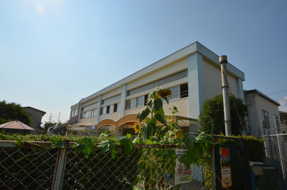 幼稚園・保育園　花屋敷幼稚園（幼稚園・保育園）まで629m