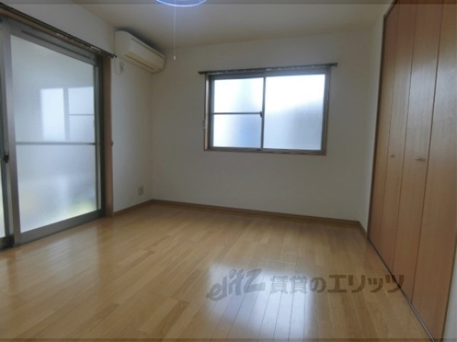 居室・リビング　洋室