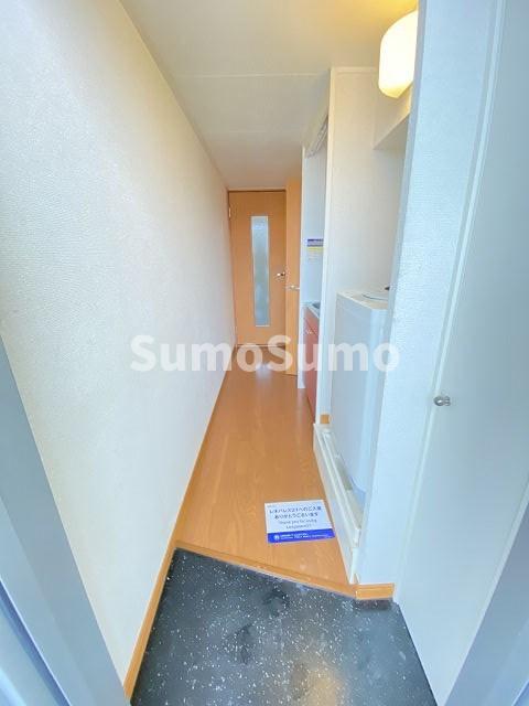 玄関　収納もある玄関です