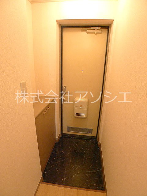 玄関　玄関ホール
