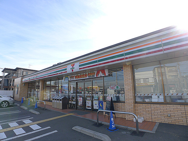 コンビニ　セブンイレブン 越谷平方南町店（コンビニ）まで517m
