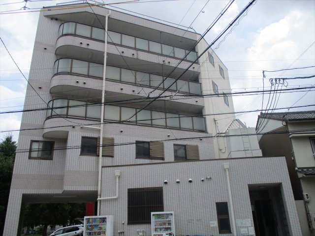 建物外観　グリーンパークハイツ西山