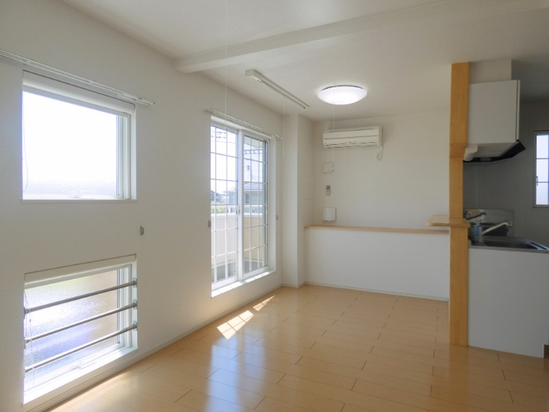 居室・リビング　図面と現状に相違がある場合には現状を優先