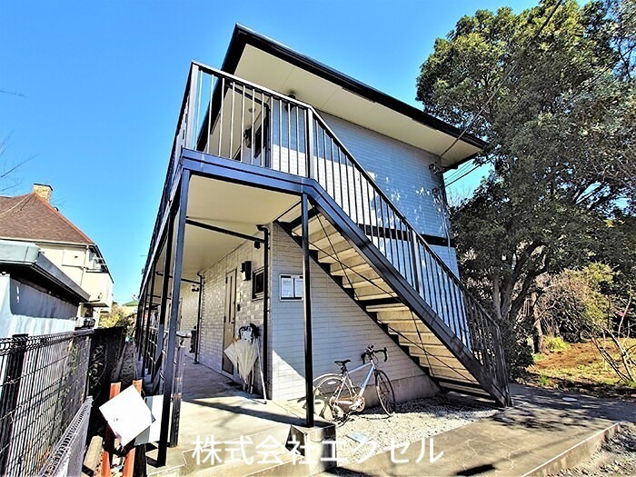 建物外観　閑静な住宅街です。