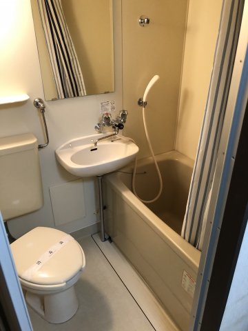 バス・シャワールーム　風呂・トイレ・洗面台