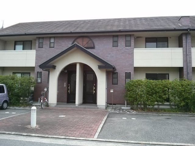 建物外観　写真は９号棟です