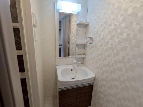 洗面設備　洗髪洗面化粧台