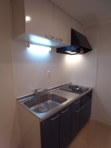 キッチン　お料理のやり易いビルトインのシステムキッチンです