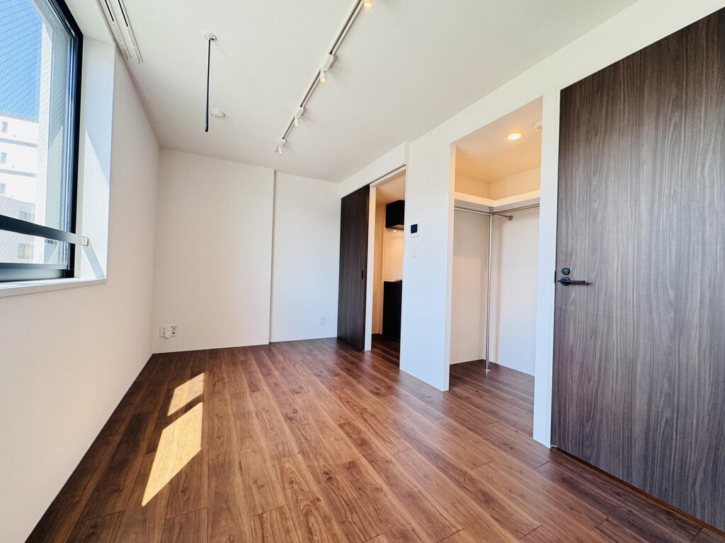 居室・リビング　※別部屋参考写真