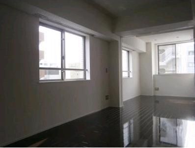 居室・リビング　洋室フローリング