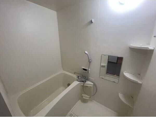 バス・シャワールーム　写真は過去別号室となります