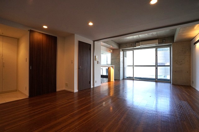 居室・リビング　別部屋参照