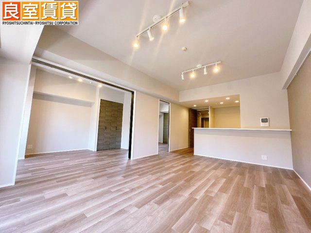 居室・リビング　同仕様画像