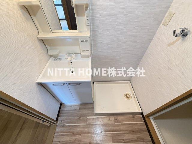 その他共有部分　室内洗濯機置き場も完備◆