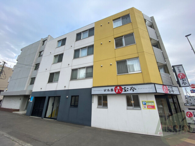 建物外観　札幌市北区北２２条西「セイ・ルシード」