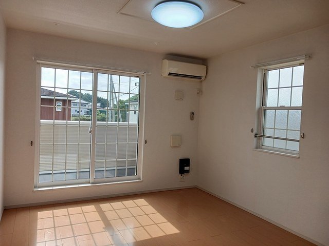 居室・リビング　おしゃれな居間です