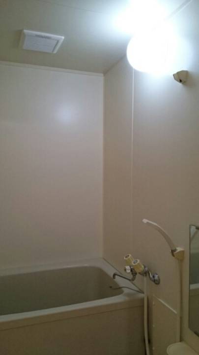 バス・シャワールーム　浴室