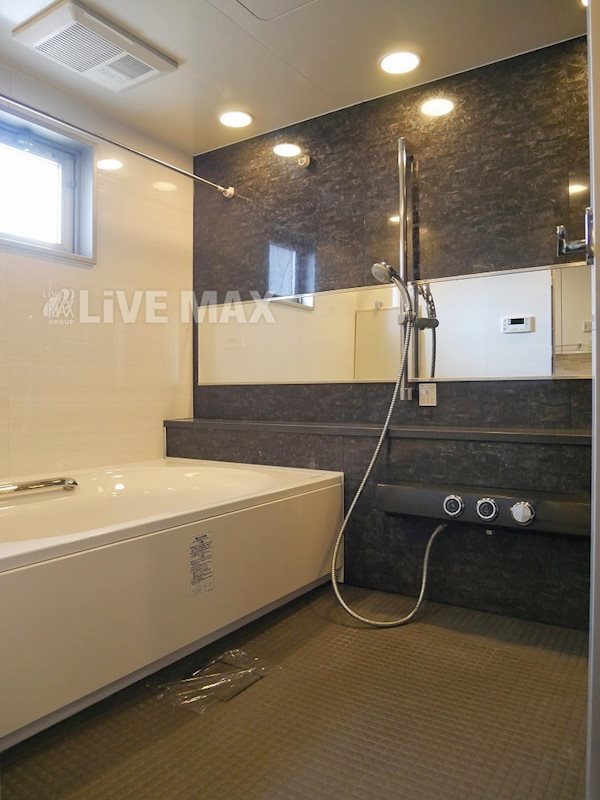 バス・シャワールーム　※写真と異なる場合は現状優先。