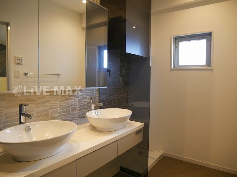 洗面設備　※写真と異なる場合は現状優先。