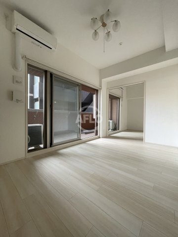 居室・リビング　プレジオ難波WEST　リビング