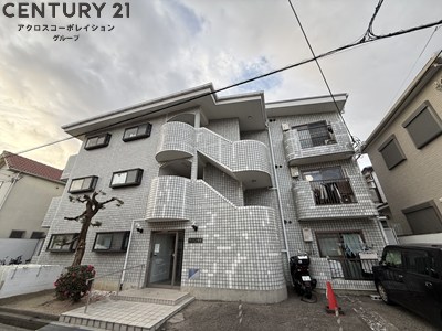 建物外観　敷地内駐輪場あり