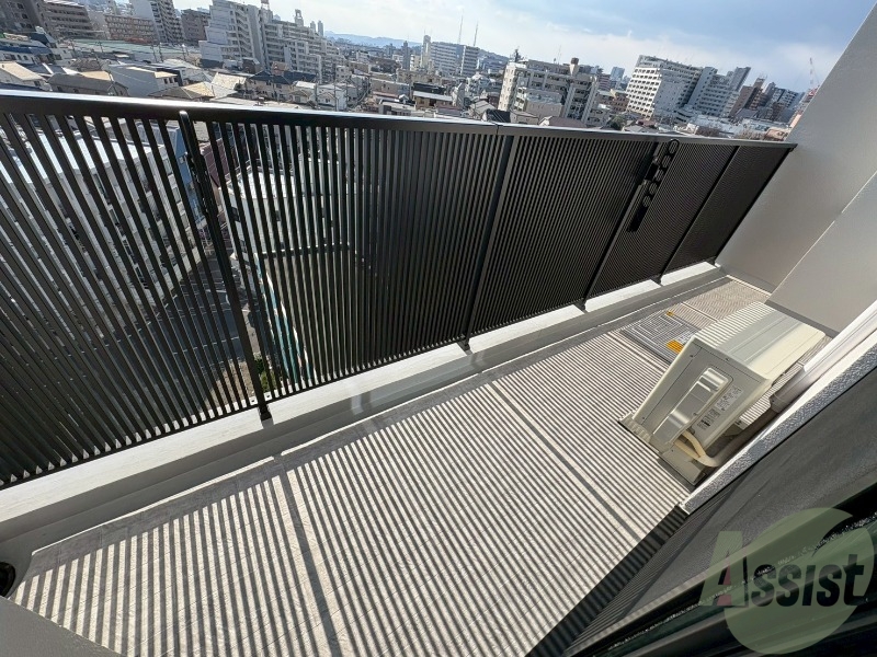 バルコニー　こちらはバルコニーになります。物干し可能です。