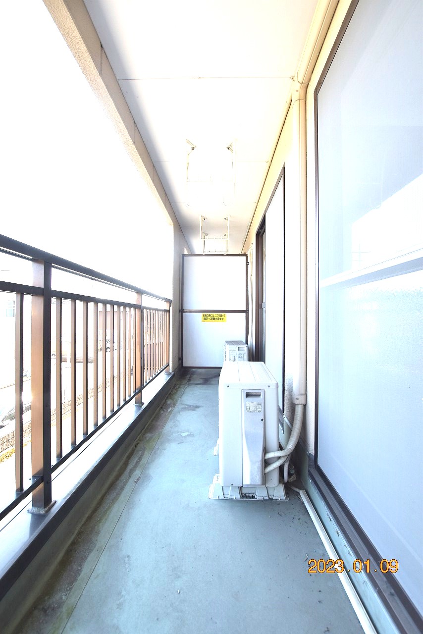 バルコニー　仲介手数料50％割引（個人契約のみ）ユメウル不動産