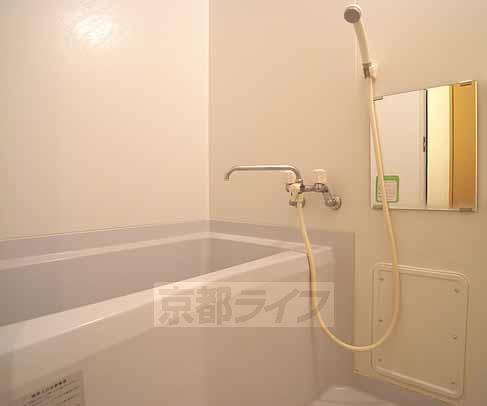 バス・シャワールーム　お風呂。