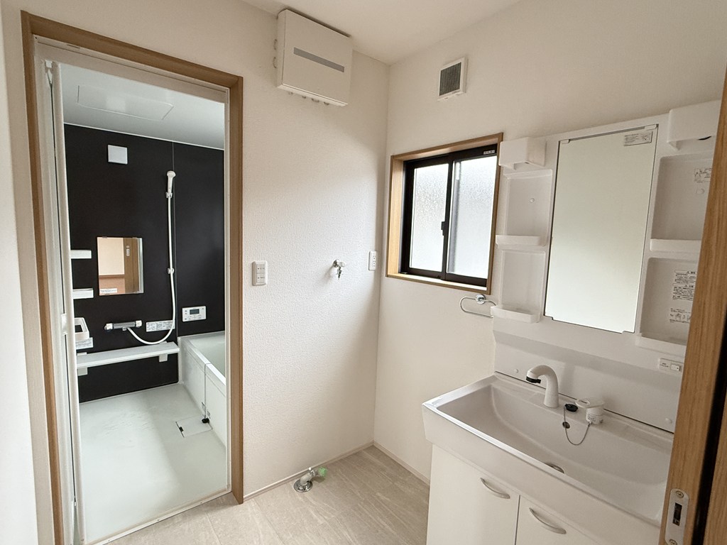 洗面設備　1号室参照