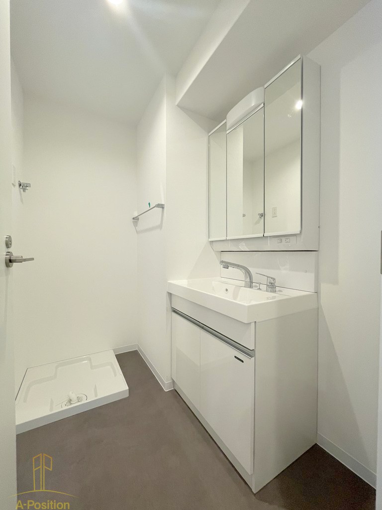 洗面設備　ALZA KITAHORIE