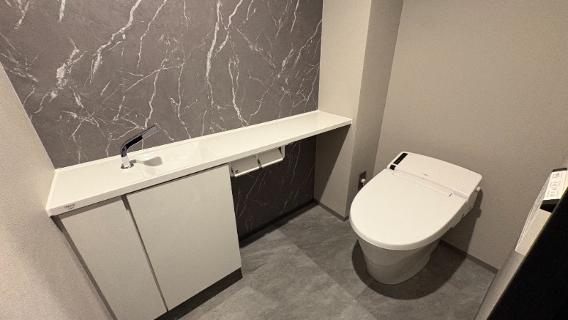 トイレ　ウォシュレット付きトイレ