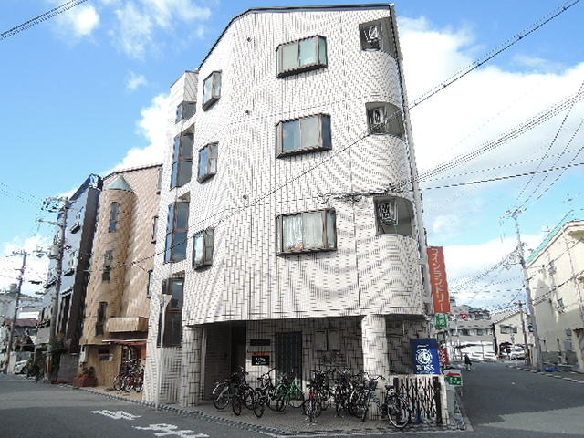 エントランス　外観です。