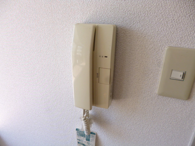 その他設備　インターホンです。
