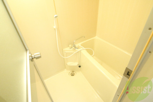 バス・シャワールーム　一日の疲れを癒しましょう。