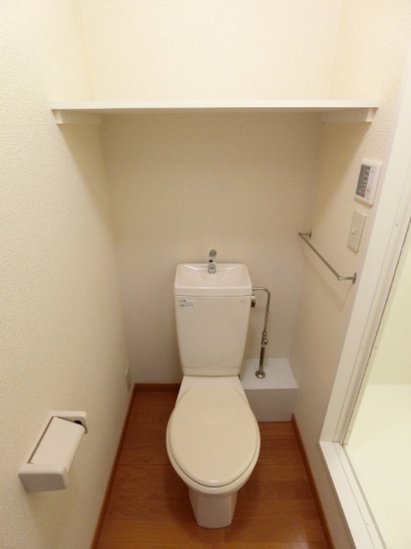 トイレ　図面と現状に相違がある場合には現状を優先