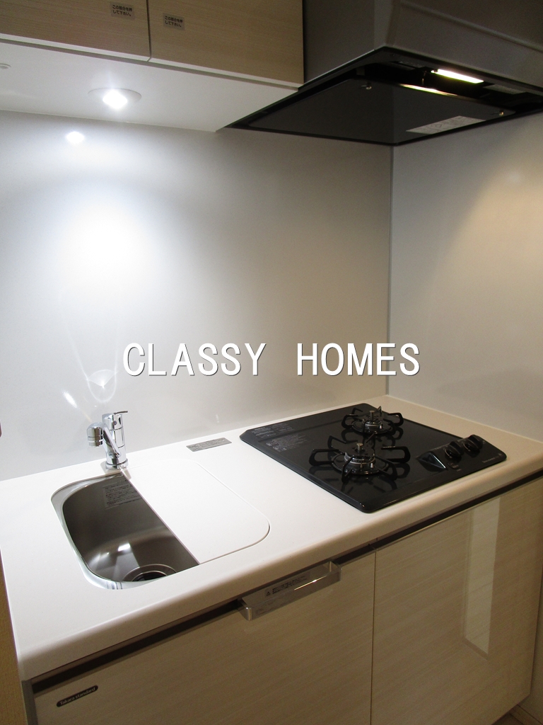 キッチン　2022年竣工　クレイシアアイズ三田：キッチン