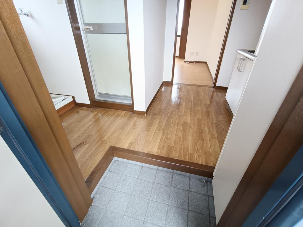 玄関　※別号室