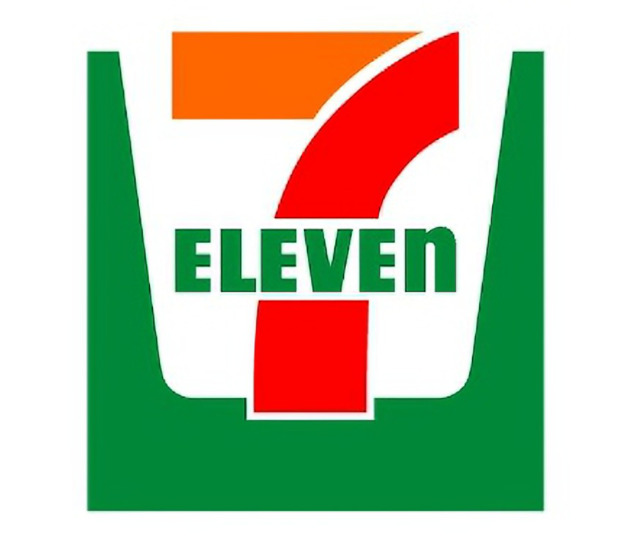 コンビニ　セブン-イレブン 大阪浜口東３丁目店（コンビニ）まで678m