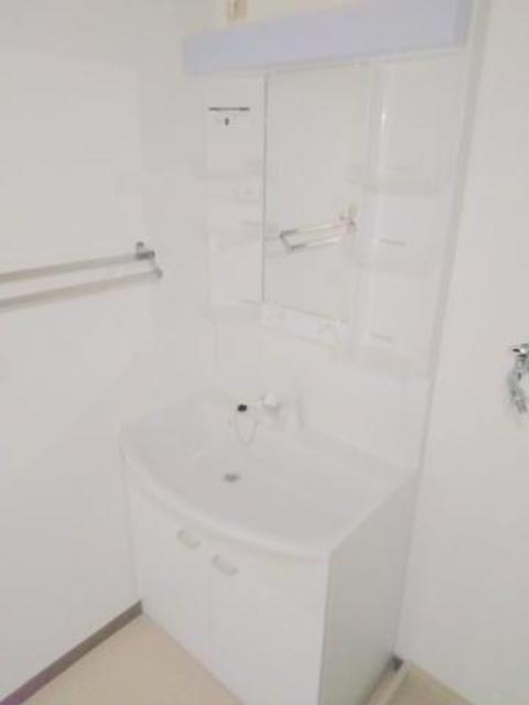 洗面設備　同仕様