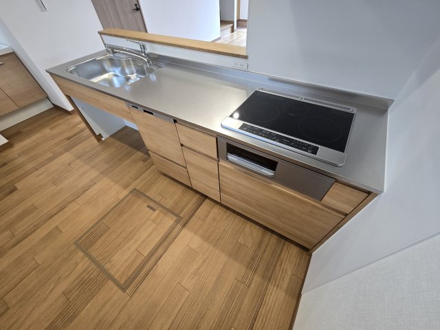 キッチン　カッツェカヤバ