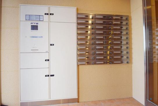 エントランス　綺麗なエントランス♪